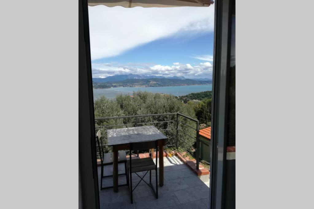 Le Vigne Di Lenf Apartment Porto Venere Luaran gambar